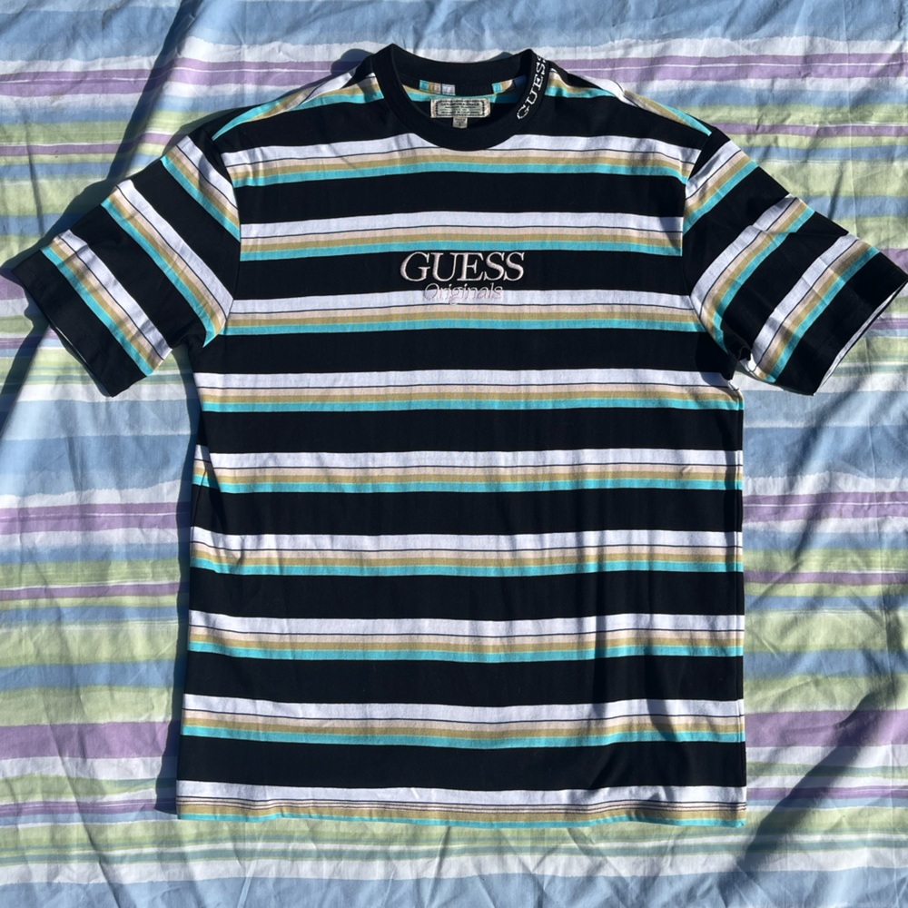 GUESS TEE